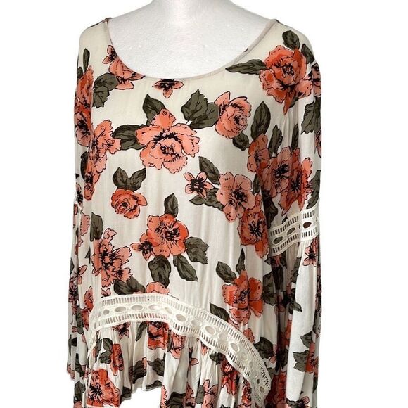 Laurie Felt Floral Drapey‎ Blouse Crochet Size Medium Cream Pink - Picture 2 of 9